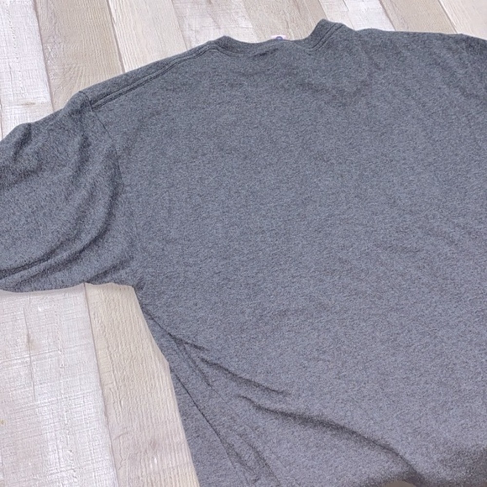 Living the Mom Life grey T-shirt size large - Picture 7 of 7